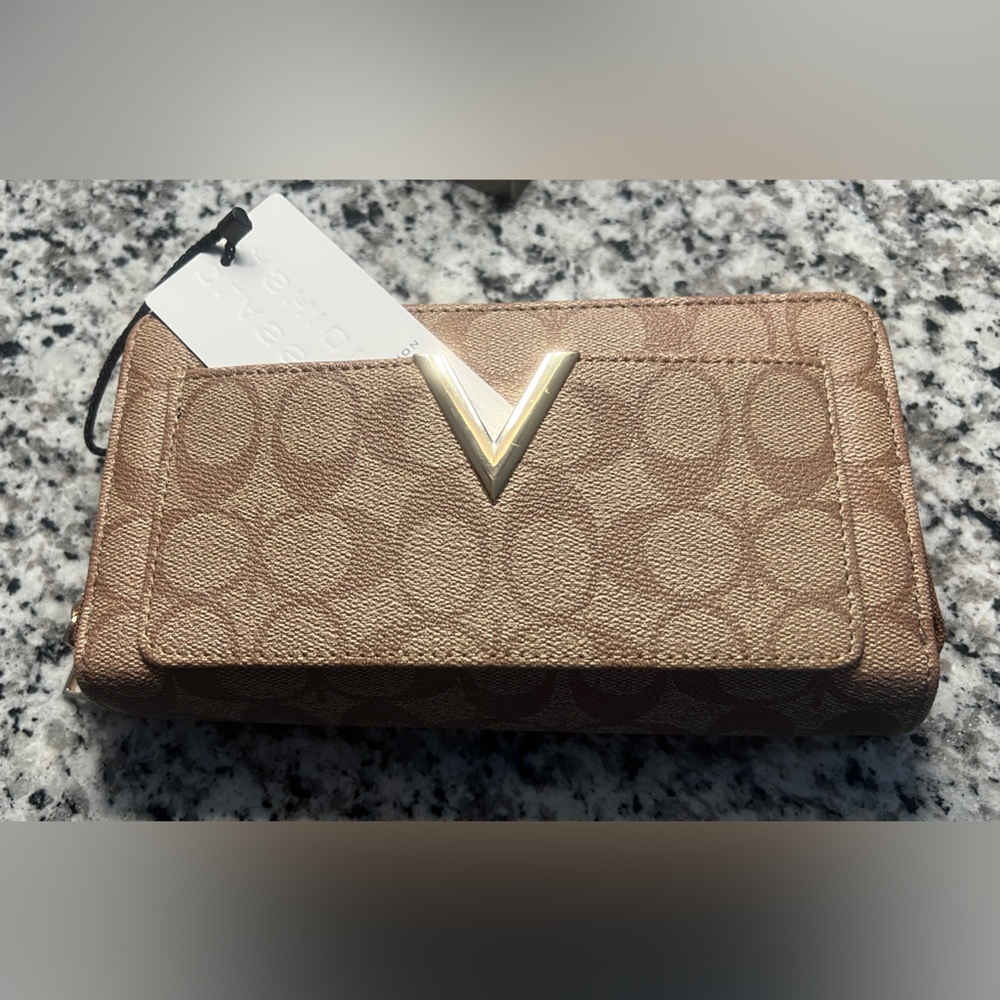 V-Emblem Tan/Beige Clutch/Wristlet Bag